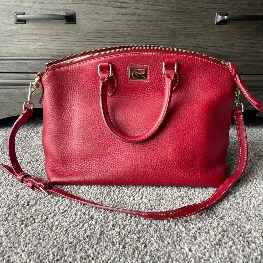 Dooney & Bourke Leather Purse - Picture 1 of 6